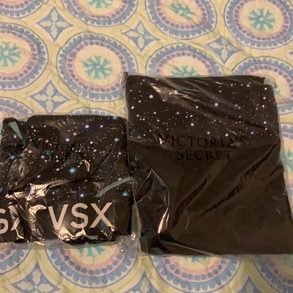 Victoria Sport leggings and bra set Large